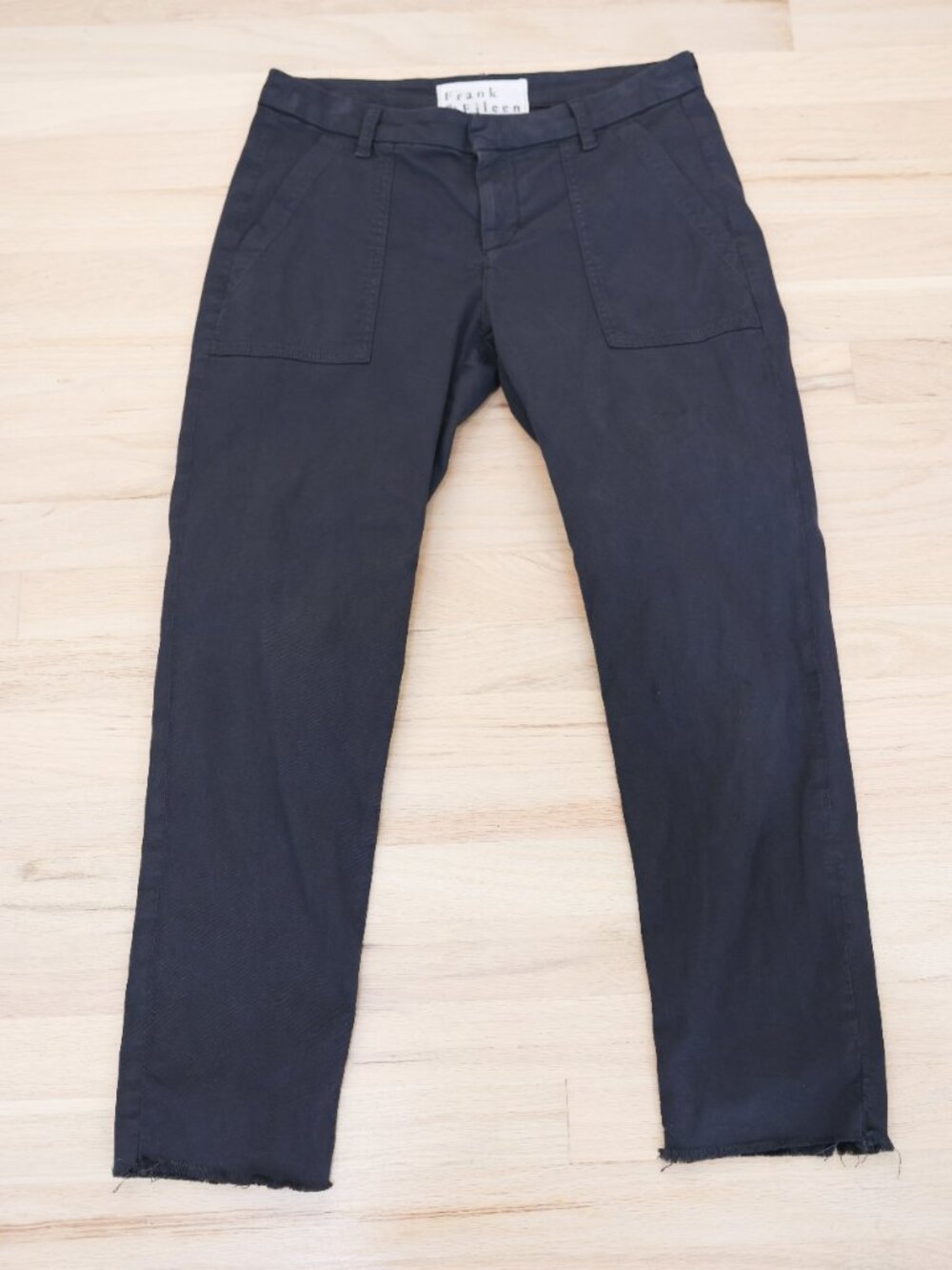 Frank & Eileen Blackrock Italian Peached Twill in Washed Black, size 4 - Picture 3 of 12